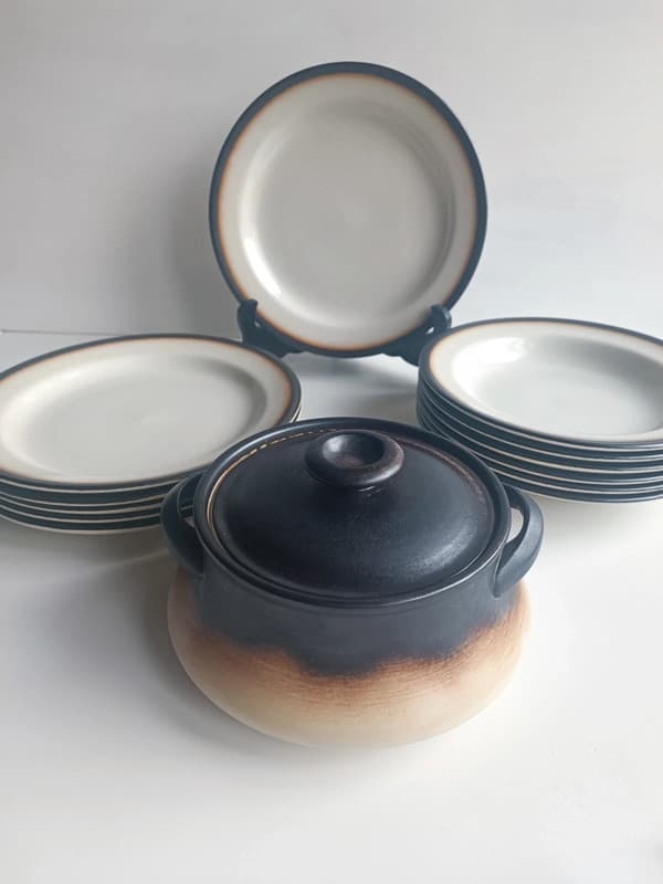 Service de table Mancioli Tuscia, cocotte et assiettes