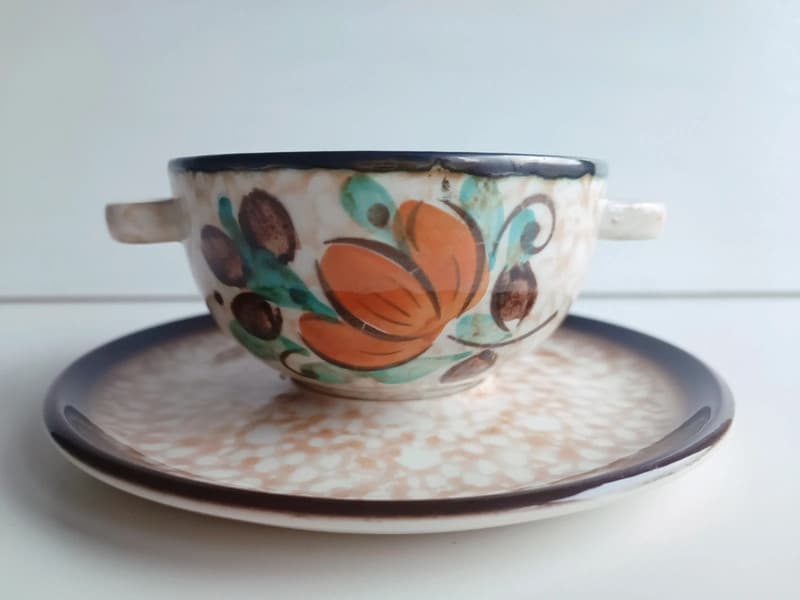 Bol à bouillon 2 anses + soucoupe, Boch La Louvière, modèle Corfou, vintage