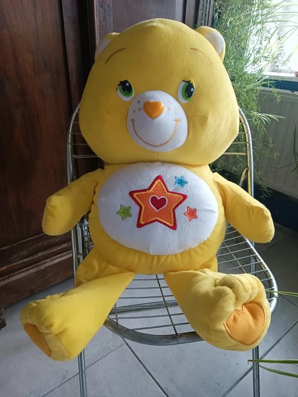 Peluche géante Bisounours Superstar Bear 2012